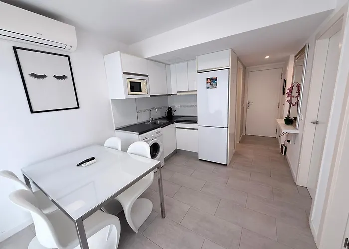 Vista Bristol 42g Apartment